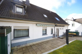 Gartenansicht - Niederelbert, Wohnhaus mit großer Garage in herrlicher Ortsrandlage *VIRTUELLE 360° BESICHTIGUNG AUF ANFRAGE*
