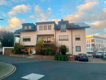 Montabaur, großzügige Dachgeschosswohnung mit Aufzug in direkter City-Lage *VIRTUELLE 360° BESICHTIGUNG AUF ANFRAGE*, 56410 Montabaur, Dachgeschosswohnung