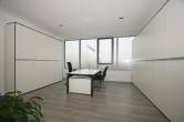 Dernbach, hochwertige Bürofläche im Erdgeschoss *VIRTUELLE 360° BESICHTIGUNG ONLINE* - Büro mit Möblierung