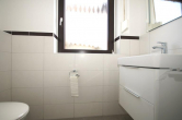 WC Erdgeschoss - Montabaur, Wohn- und Geschäftshaus mit Garage *VIRTUELLE 360° BESICHTIGUNG AUF ANFRAGE*