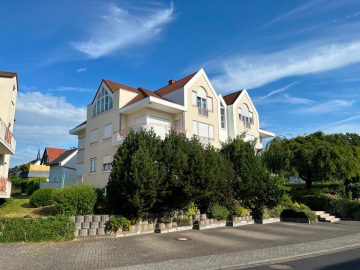 Wirges, saniertes Appartment mit Kellerraum und KFZ-Stellplatz *VIRTUELLE 360° BESICHTIGUNG AUF ANFRAGE*, 56422 Wirges, Apartment