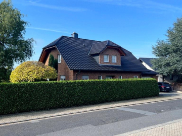 VERKAUFT!!! Siershahn, familienfreundliches Wohnhaus in herrlicher Lage *VIRTUELLE 360° BESICHTIGUNG AUF ANFRAGE*, 56427 Siershahn, Einfamilienhaus