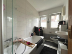 Badezimmer - RESERVIERT!!! Montabaur, Wohnung mit Schlossblick